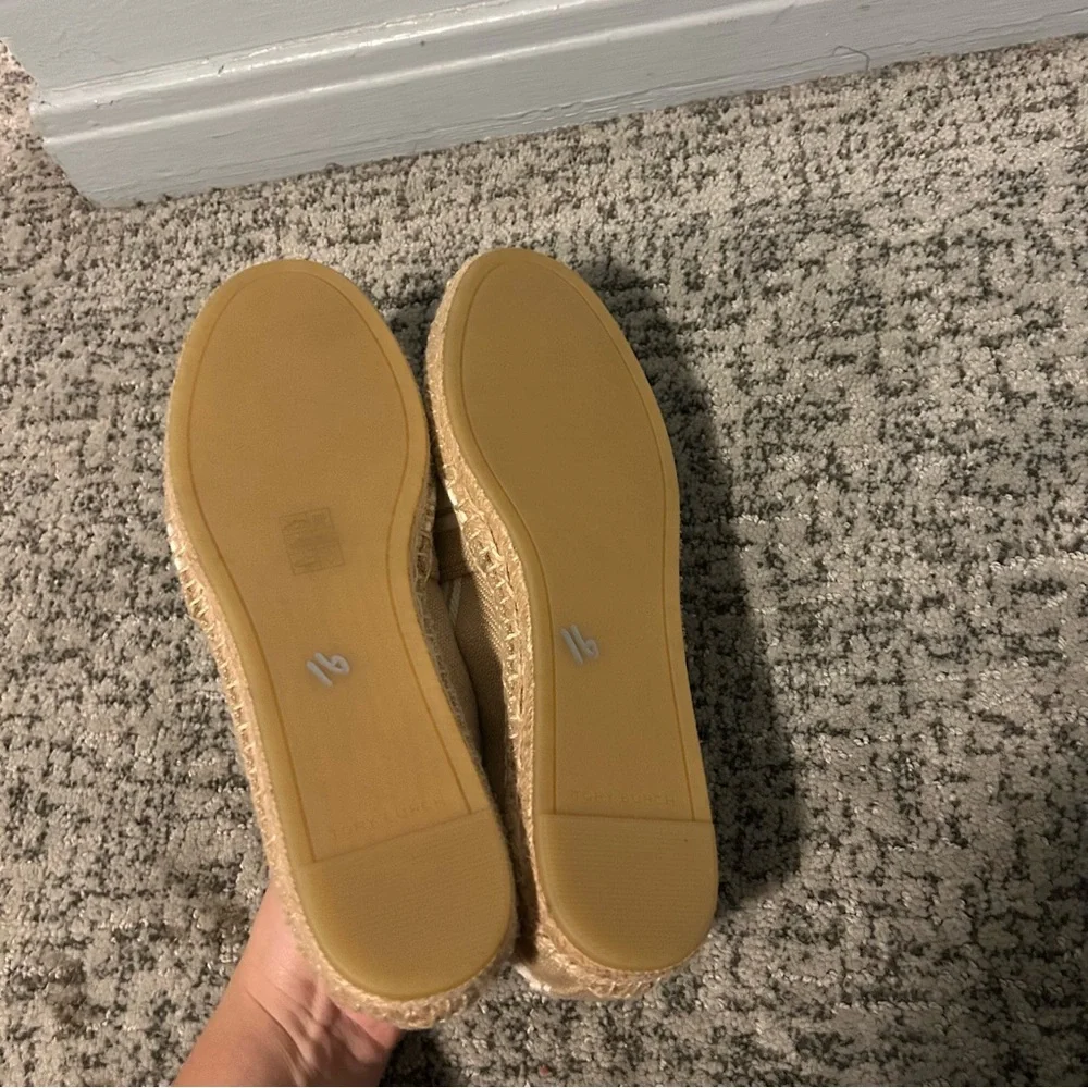 Tory Burch Cammello/Ash White Double T Jacquard Espadrille Flats Size 9